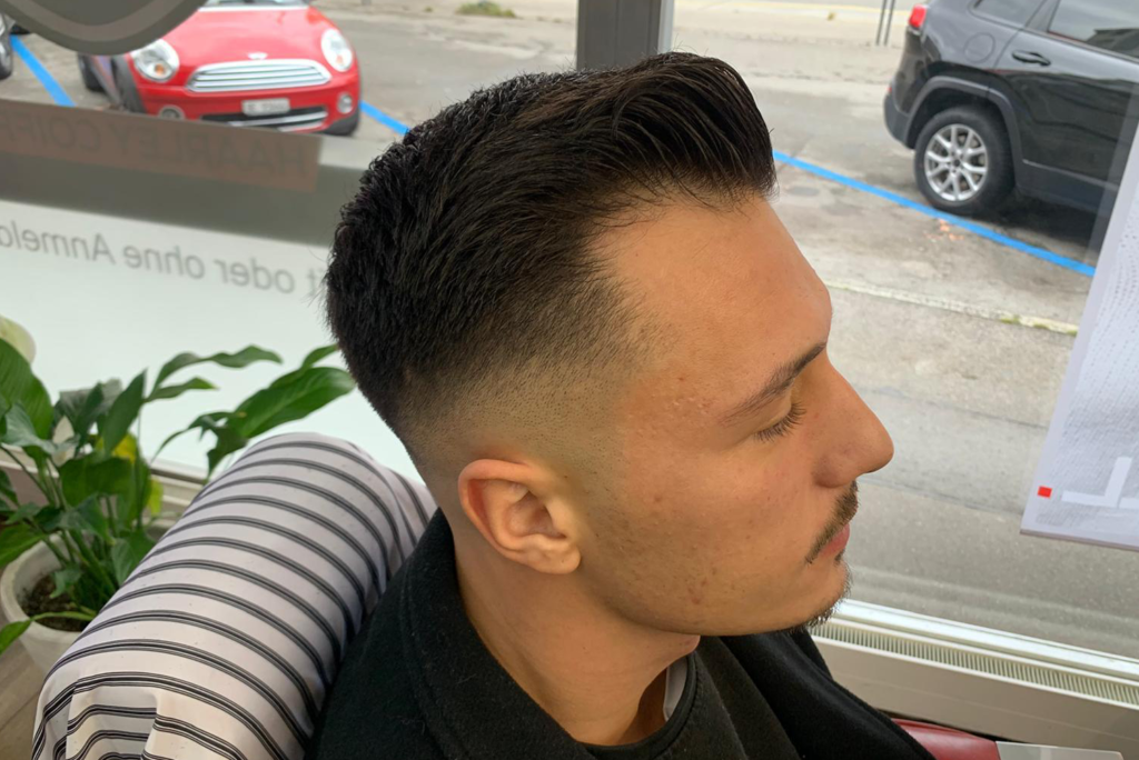 Haarschnitt und Salon-Impression bei Haarley Coiffeur in Ostermundigen