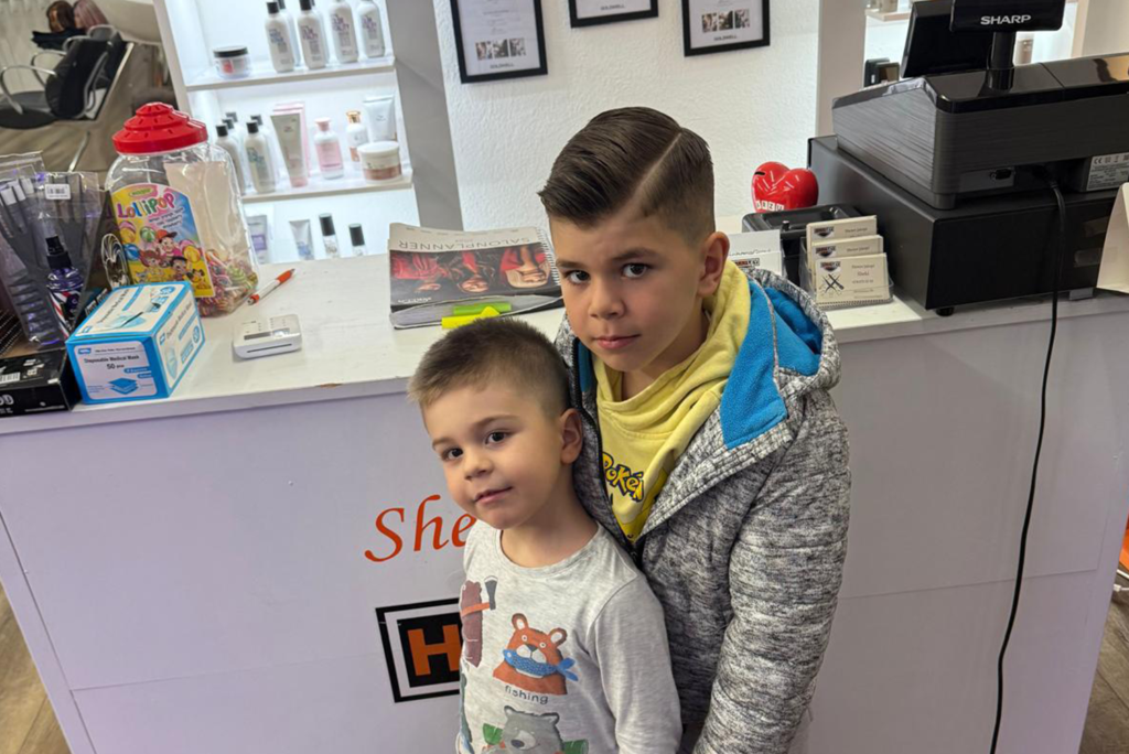 Haarschnitt und Salon-Impression bei Haarley Coiffeur in Ostermundigen