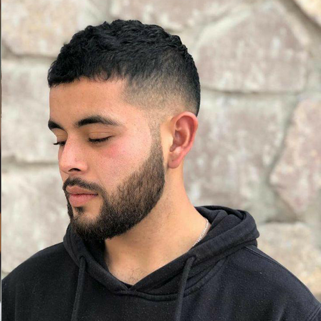 Buzzcut Haarschnitt bei Haarley Coiffeur