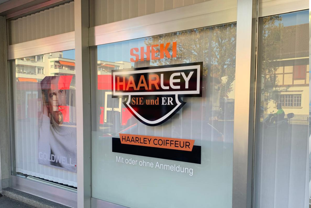 Haarschnitt und Salon-Impression bei Haarley Coiffeur in Ostermundigen